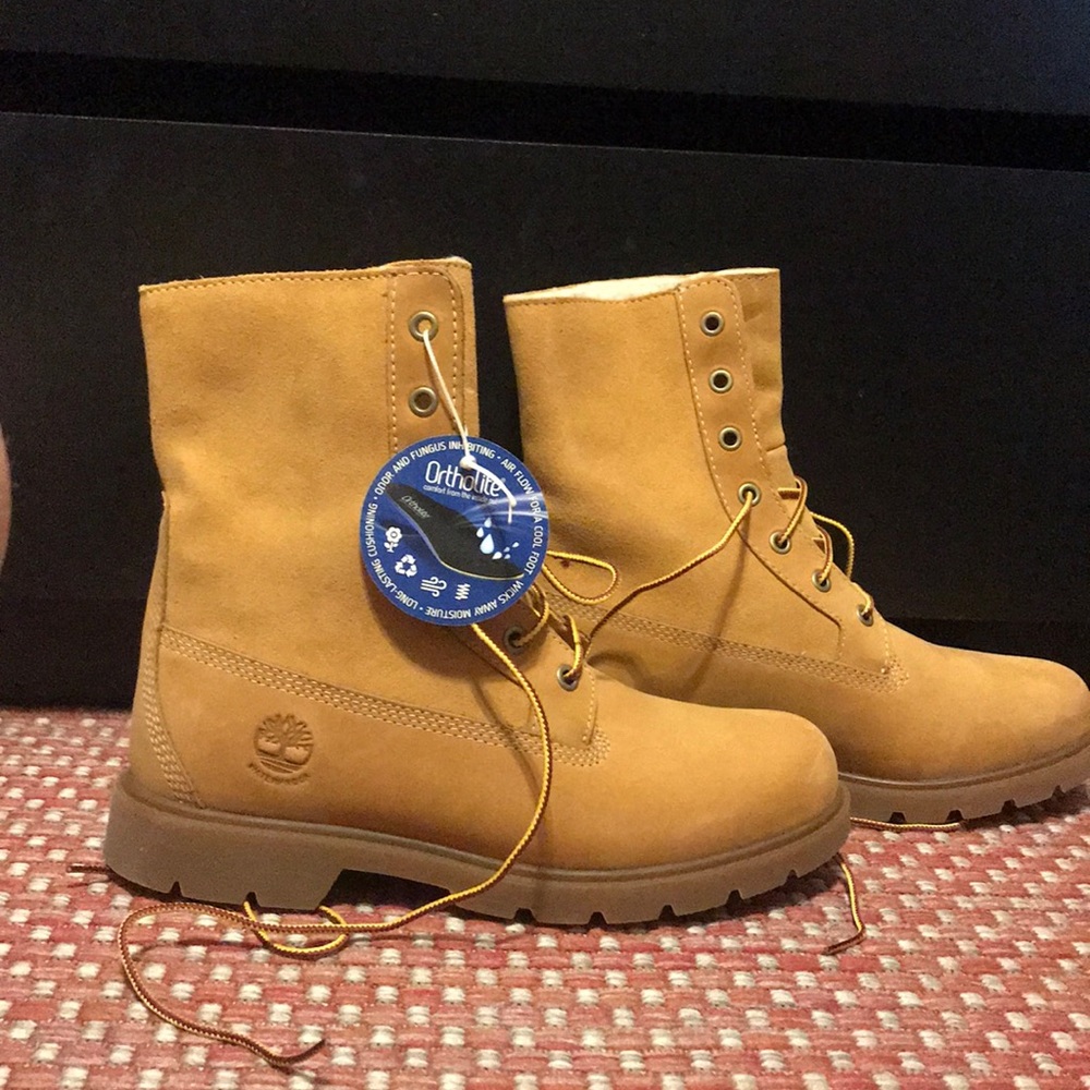 STILL NEW Timberland Linden Woods Boots 🧡